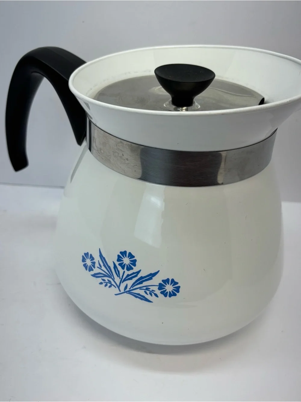 Corning Ware Vintage 2 Qt Blue Cornflower Tea Pot Metal Lid